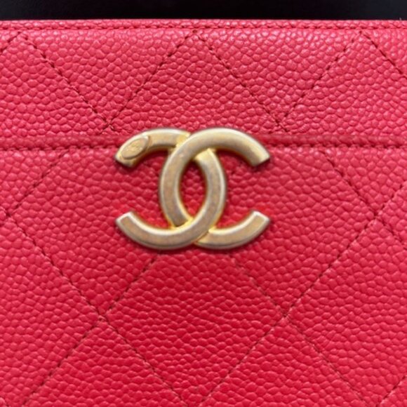 Chanel Red Quilted Caviar Leather Chic Affinity Belt Bag - Picture 9 of 16